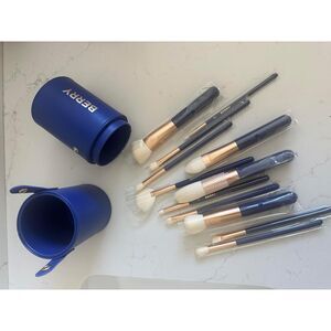 Berry Blue 12-Piece Professional Premium Ultra-Soft Synthetic Makeup Brushes Set